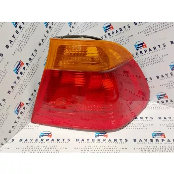 BMW E46 sedan jobb hátsó gyári sárga indexes lámpa