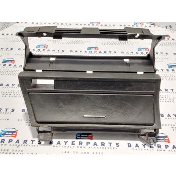 BMW E46 középső tároló konzol középkonzol BMW E46 középső tároló konzol középkonzol