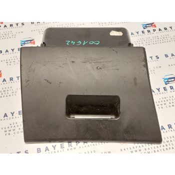 BMW E46 bal oldali kormány alatti tároló rekesz BMW E46 bal oldali kormány alatti tároló rekesz