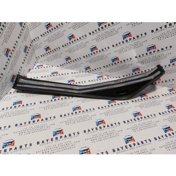 BMW E46 bal hátsó króm küszöbbelépő küszöb belépő takaró   BMW E46 bal hátsó króm küszöbbelépő küszöb belépő takaró