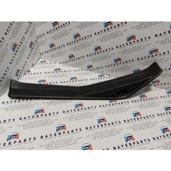 BMW E46 bal hátsó fekete küszöbbelépő küszöb belépő takaró   BMW E46 bal hátsó fekete küszöbbelépő küszöb belépő takaró