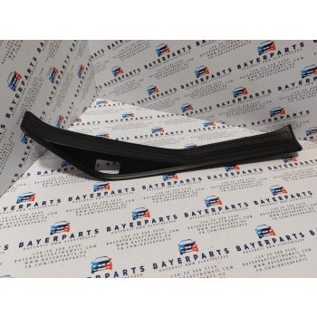 BMW E46 jobb hátsó fekete küszöbbelépő küszöb belépő takaró   BMW E46 jobb hátsó fekete küszöbbelépő küszöb belépő takaró