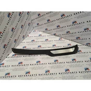   BMW E90 E91 M paket packet jobb hátsó küszöb belépő küszöbbelépő