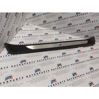 BMW E90 E91 M paket packet jobb első küszöb belépő küszöbbelépő   BMW E90 E91 M paket packet jobb első küszöb belépő küszöbbelépő