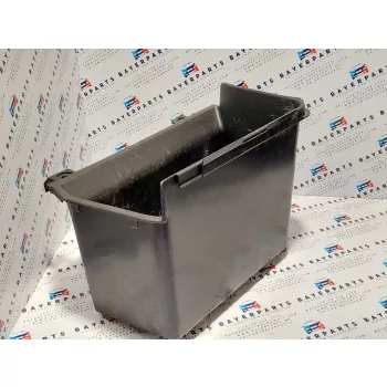 BMW E46 coupe sedan jobb hátsó csomagtér tároló rekesz