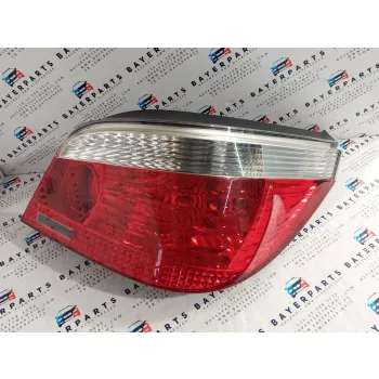 BMW E60 sedan jobb hátsó lámpa kompletten