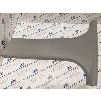 BMW E46 sedan touring szürke bal B oszlop alsó takaró borítás   BMW E46 sedan touring szürke bal B oszlop alsó takaró borítás