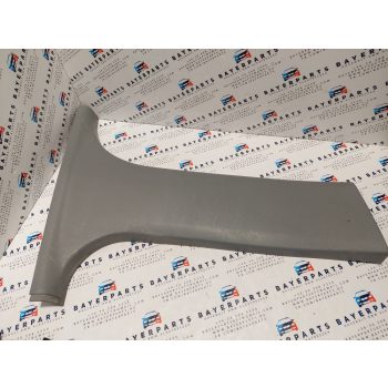 BMW E46 sedan touring szürke jobb B oszlop alsó takaró borítás   BMW E46 sedan touring szürke jobb B oszlop alsó takaró borítás