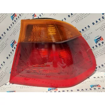  BMW E46 sedan jobb hátsó gyári sárga indexes lámpa - hibával