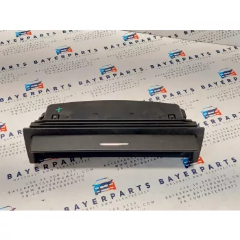   BMW E46 középső tároló szemüvegtartó box hamutartó konzol - hibás
