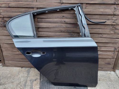 BMW E87 jobb hátsó szürke sparkling graphite ajtó