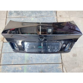 BMW E46 sedan fekete facelift csomagtér fedél ajtó BMW E46 sedan fekete facelift csomagtér fedél ajtó