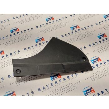 BMW E39 sedan touring fekete középkonzol kardánbox kézifék oldalsó takaró műanyag borítás   BMW E39 sedan touring fekete középkonzol kardánbox kézifék oldalsó takaró műanyag borítás
