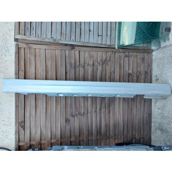 BMW E46 sedan touring ezüst titansilber titansilver jobb küszöb borítás küszöbborítás   BMW E46 sedan touring ezüst titansilber titansilver jobb küszöb borítás küszöbborítás