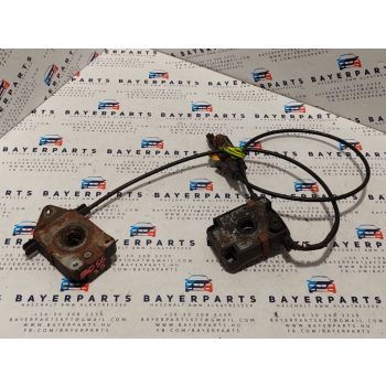 BMW E39 sedan touring motorháztető nyitó bowden zár BMW E39 sedan touring motorháztető nyitó bowden zár