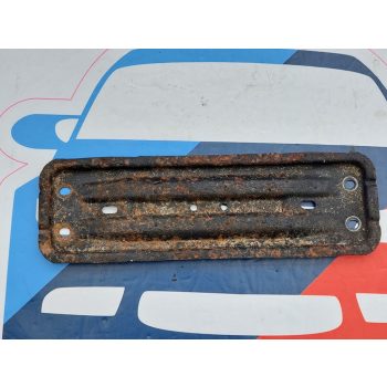 BMW E46 E87 E90 E91 E92 E93 E84 E83 X1 X3 kipufogó tartó konzol tartókonzol vaslap vas lap merevítő   BMW E46 E87 E90 E91 E92 E93 E84 E83 X1 X3 kipufogó tartó konzol tartókonzol vaslap vas lap merevítő