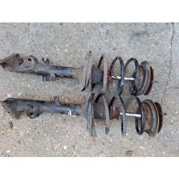 BMW E36 316i 318i  első gólyaláb lengéscsillapító rugó pár - felemás   BMW E36 316i 318i  első gólyaláb lengéscsillapító rugó pár - felemás