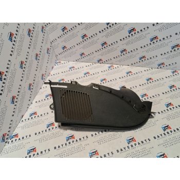 BMW E36 compact jobb hátsó hangszóró ház kompletten BMW E36 compact jobb hátsó hangszóró ház kompletten