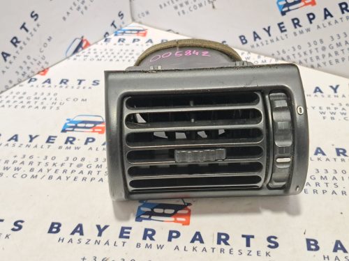 BMW E36 compact jobb oldali légbeömlő légbefúvó légrostély levegő rács