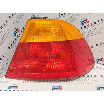 BMW E46 coupe jobb hátsó gyári sárga indexes lámpa - kis hibával    BMW E46 coupe jobb hátsó gyári sárga indexes lámpa - kis hibával