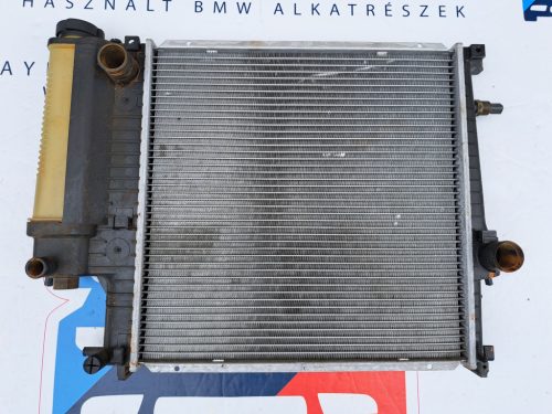 BMW E30 E36  316 318 316i 318i 318is 318ti 320i 323i 325i 328i benzin hűtő vízhűtő - klímás