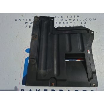 BMW E81 E87 E88 E90 E91 sedan touring kis alsó középső burkolat páncél haslemez haspáncél    BMW E81 E87 E88 E90 E91 sedan touring kis alsó középső burkolat páncél haslemez haspáncél