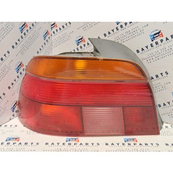 BMW E39 sedan bal hátsó sárga indexes lámpa  BMW E39 sedan bal hátsó sárga indexes lámpa