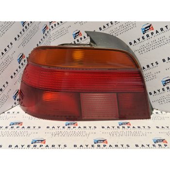 BMW E39 sedan bal hátsó sárga indexes lámpa  BMW E39 sedan bal hátsó sárga indexes lámpa