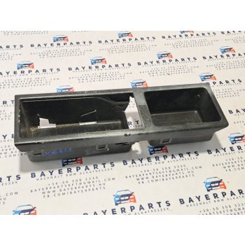 BMW E46 fekete középső középkonzol rolós tároló rekesz - roló nélkül   BMW E46 fekete középső középkonzol rolós tároló rekesz - roló nélkül