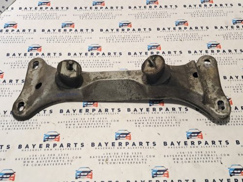 BMW E46 320i 323i 325i 328i benzines hathengeres M52 M54 váltótartó bak konzol 