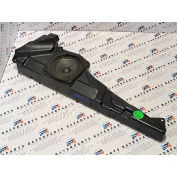 BMW E39 sedan touring jobb első hangszóró