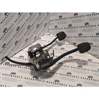   BMW E46 manuális  váltós pedál fékpedál kuplung konzol pedálsor