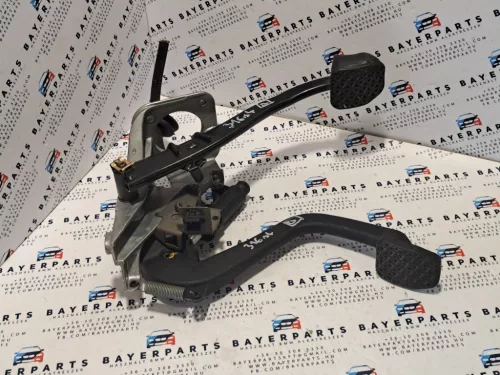 BMW E46 manuális  váltós pedál fékpedál kuplung konzol pedálsor