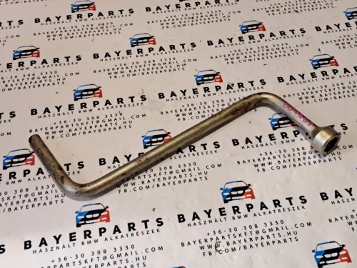 BMW E21 E30 E36 E46 E90 E28 E34 E39 E60 E32 E38 kerékkulcs kerék kulcs - rozsdás