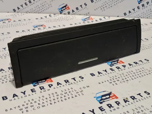BMW E46 középső tároló szemüvegtartó box hamutartó konzol