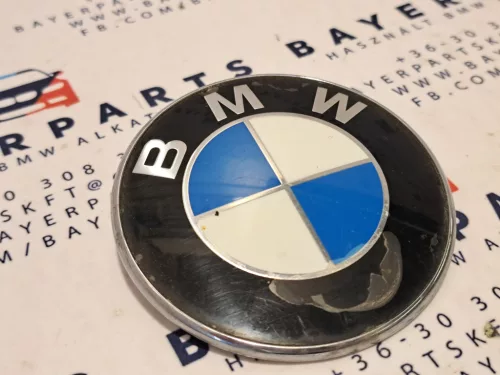 Bmw E46 E90 F30 stb. 74mm bontott hátsó embléma - kopott