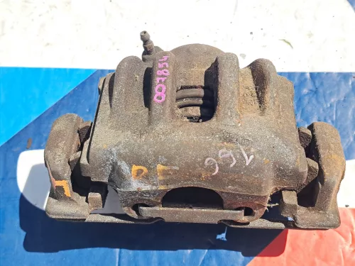 BMW E36 316i 318i bal első féknyereg fék nyereg konzol 