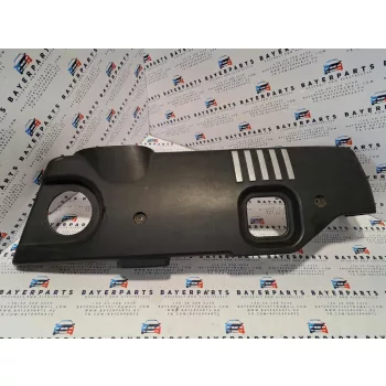   BMW E46 318d 320d M47 136le motor burkolat borítás műanyag