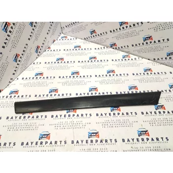   BMW E46 sedan touring grafit szürke bal első ajtó dekorléc dekor díszléc léc
