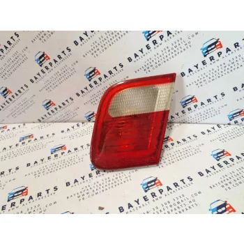   BMW E46 sedan facelift előtti jobb hátsó csomagtér tolató lámpa világítás lámpa - hibás