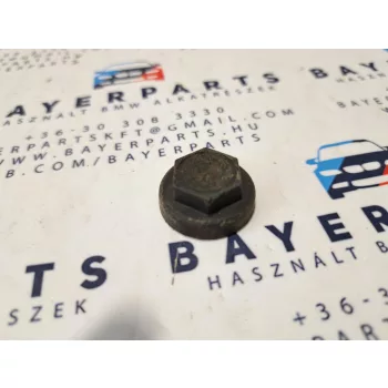   BMW E30 E36 E46 E34 E39 E60 E32 E38 E65 E66 E67 E31 X5 Z3 Z4 stb. gyári kerékcsavar kerék csavar kerékőr őr takaró kupak