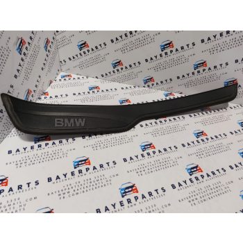 BMW E90 E91 fekete bal hátsó küszöb belépő küszöbbelépő   BMW E90 E91 fekete bal hátsó küszöb belépő küszöbbelépő
