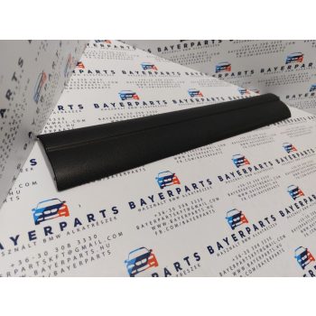 BMW E90 E91 bal jobb első belső fekete küszöb takaró belépő küszöbtakaró borítás   BMW E90 E91 bal jobb első belső fekete küszöb takaró belépő küszöbtakaró borítás