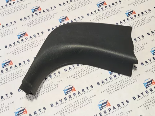 BMW E90 E91 E92 E93 jobb első lábtér takaró burkolat