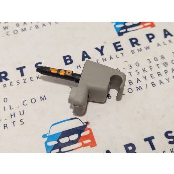 BMW E90 E91 E84 X1 sedan touring szürke napellenző rögzítő tartó fül konzol tetőkárpit   BMW E90 E91 E84 X1 sedan touring szürke napellenző rögzítő tartó fül konzol tetőkárpit