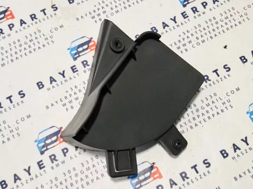 BMW E46 sedan csomagtartó zártakaró műanyag burkolat