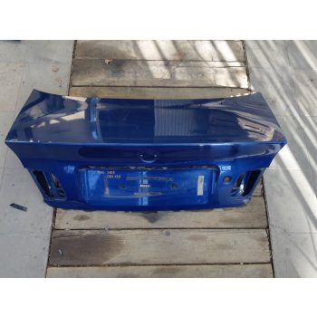 BMW E46 sedan kék topasblau csomagtér fedél ajtó BMW E46 sedan kék topasblau csomagtér fedél ajtó