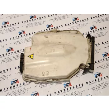   BMW E90 E91 E92 E93 E81 E82 E87 E88 E84 X1 computer elektromos doboz fedél burkolat borítás 