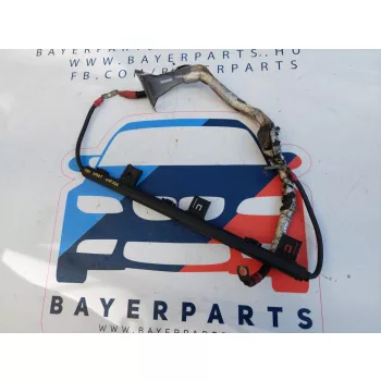   BMW E90 E91 E92 E93 LCI E84 X1 316d 318d 320d N47N  generátor indítómotor pozitív kábel csatlakozó