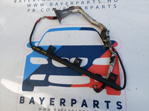 BMW E90 E91 E92 E93 LCI E84 X1 316d 318d 320d N47N  generátor indítómotor pozitív kábel csatlakozó